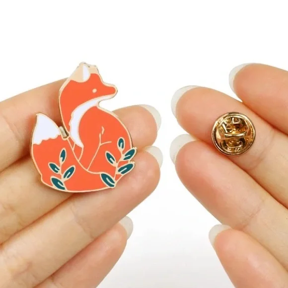 1 LEFT‼️ Set of 2 Matching Fox Pins Enamel Gold Silver Metal Brooch Pair Foxes - Picture 8 of 12